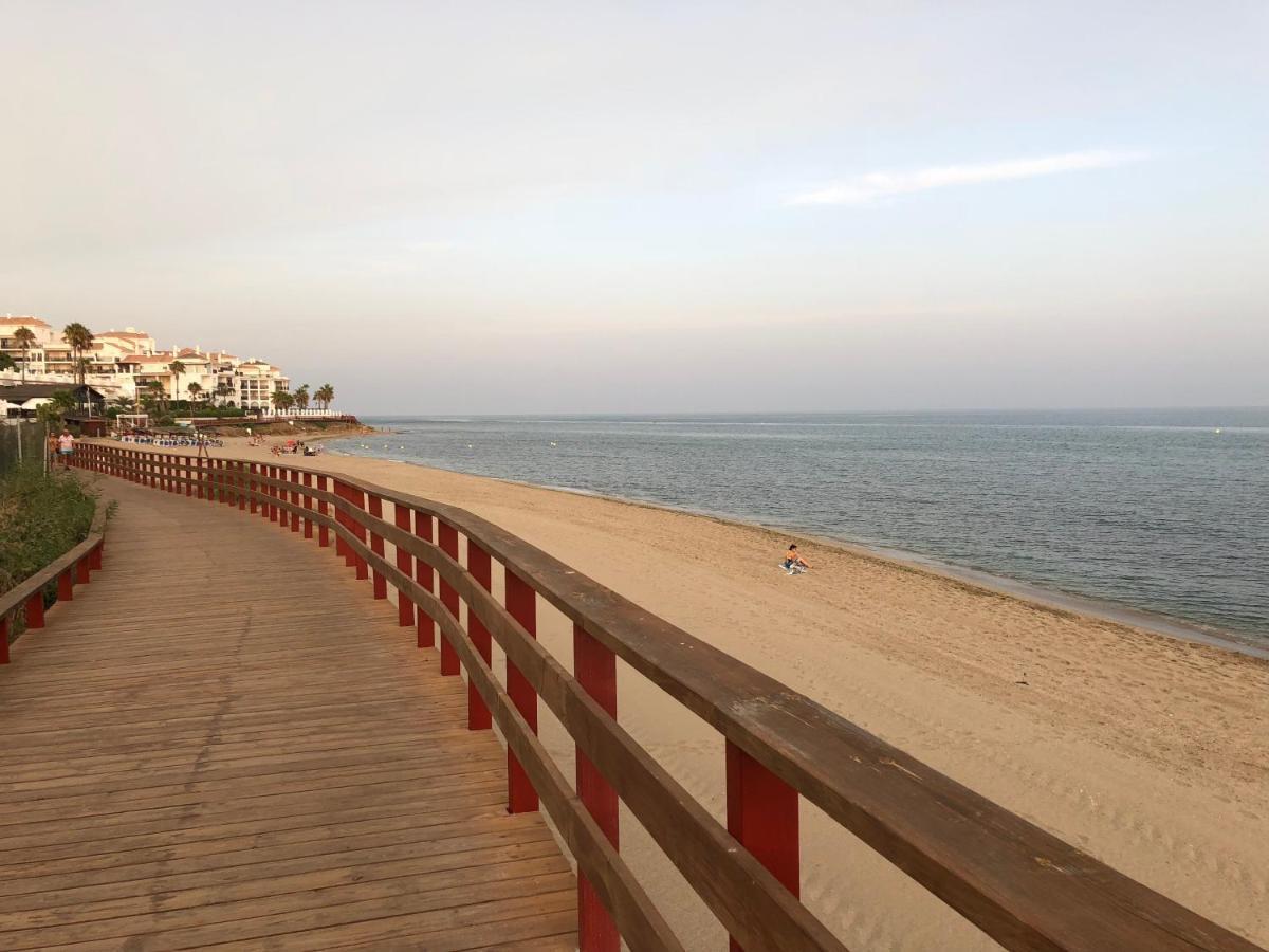 Ribera Playa Alhamar Apartment Sitio de Calahonda Ngoại thất bức ảnh